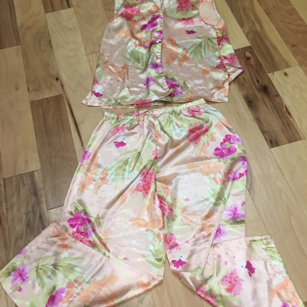 Gorgeous Ivy & Annabelle intimates.